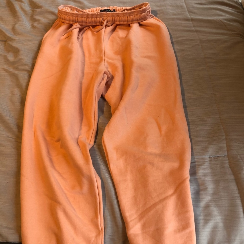 PRETTYLITTLETHING PEACH JOGGERS